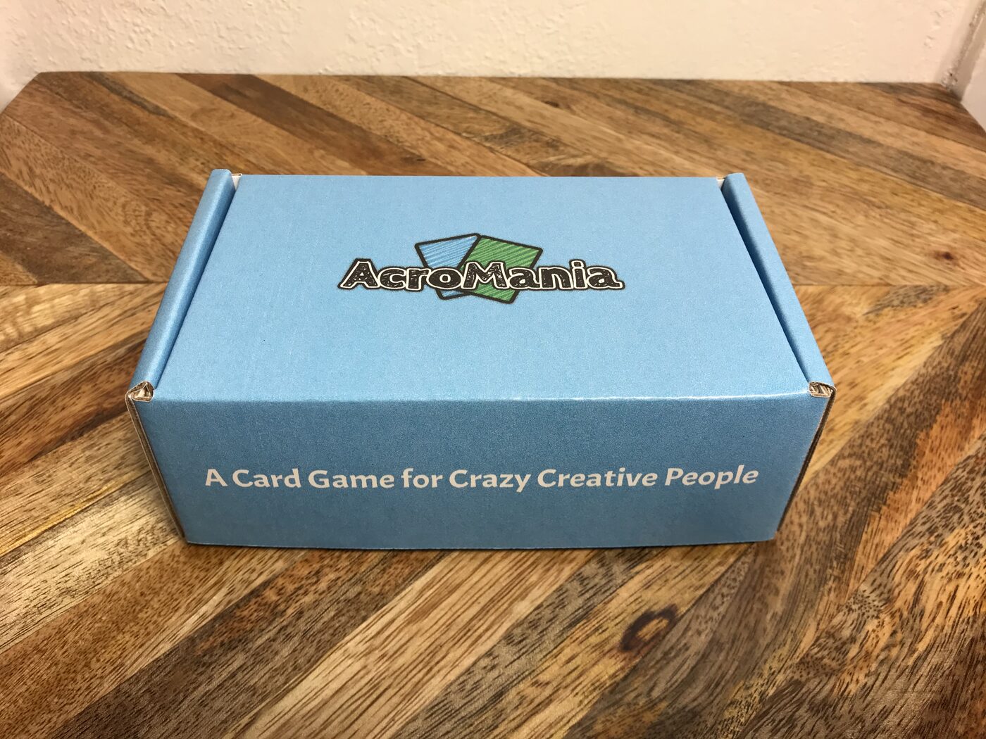 AcroMania blue box: A Card Game for Crazy Creative People